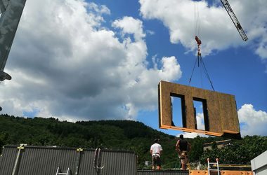 Construction communale en bois paille