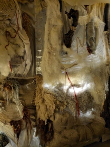 Les savoir-faire textiles habillent les Castagnades 2024