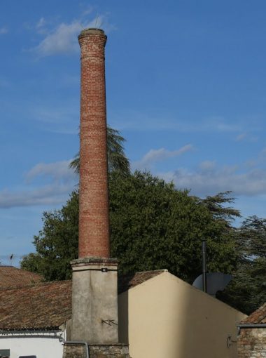 Les Pieds dans le Parc octobre 2021 – Documentaire « Empreintes vivantes, le patrimoine industriel en Ardèche »
